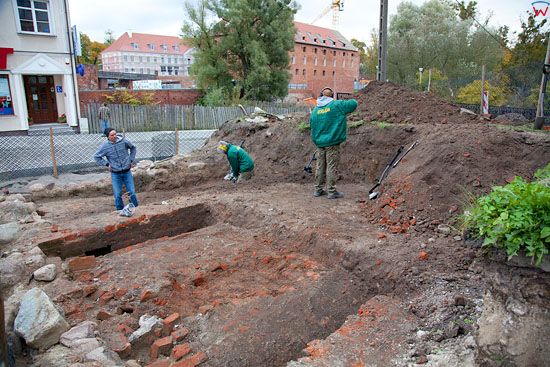 PL, warm-maz. Prace archeologiczne przy ul. Reja w lidzbarku Warminskim, dn. 12-10-2010 r.